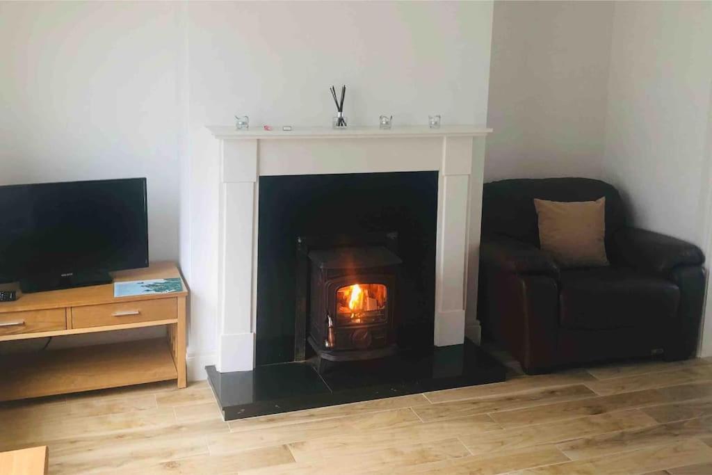 Townhouse Clifden: Located In The Heart Of Connemara Villa ภายนอก รูปภาพ