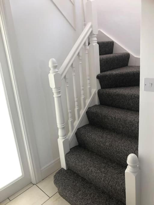 Townhouse Clifden: Located In The Heart Of Connemara Villa ภายนอก รูปภาพ